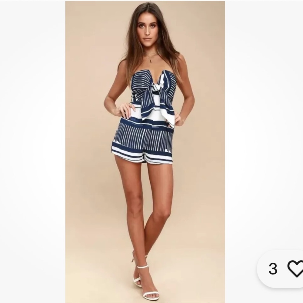 NWT Lulus Delphi Romper Playsuit Blue White Striped Tie Front Strapless Size L - Picture 3 of 9